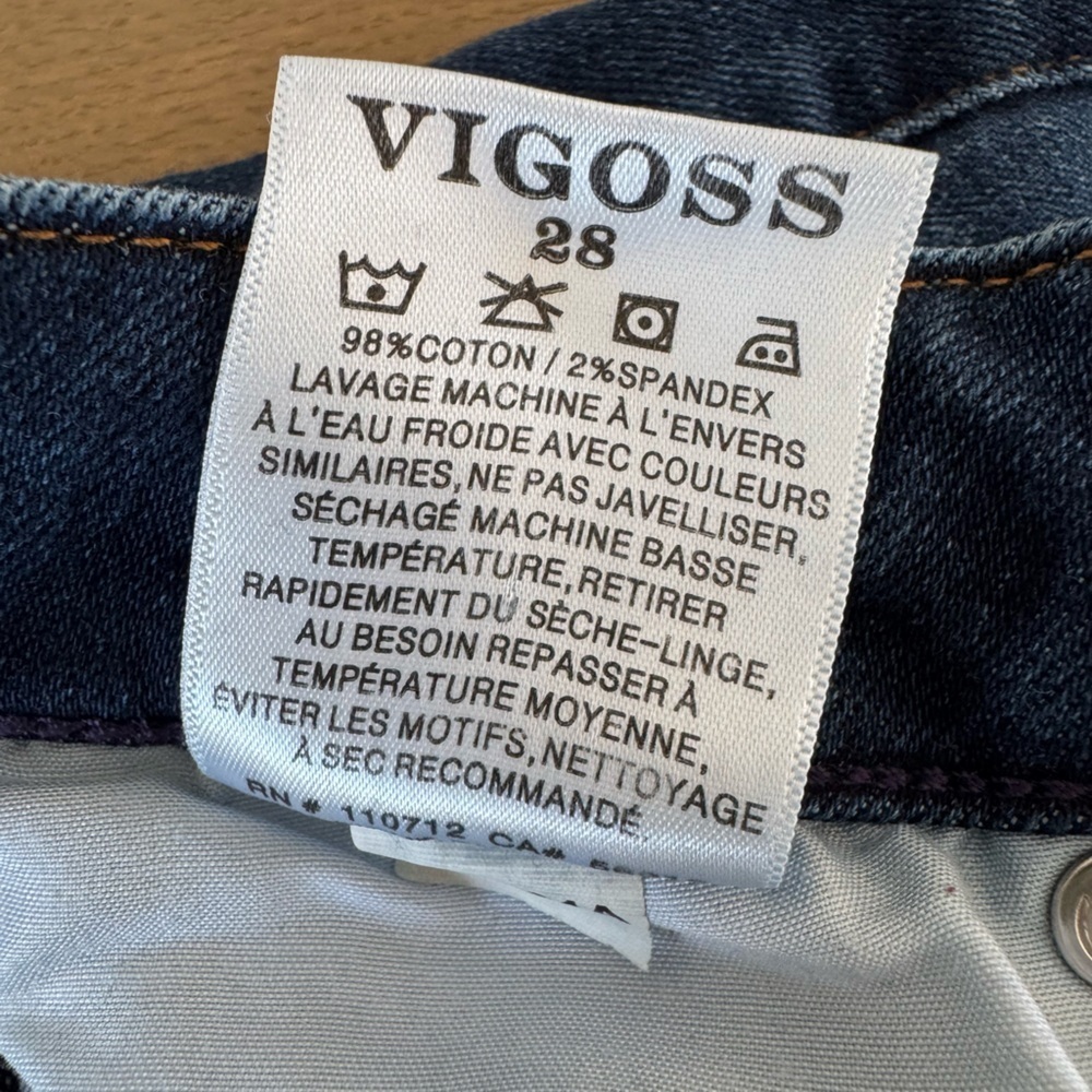 Vigoss Dark Blue Marley Cropped Straight Frayed Hem Jeans - Picture 8 of 9